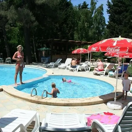 מלון Oasis Park - New Managment