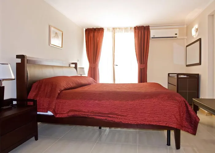 Szálloda Oasis Park - New Managment 3*