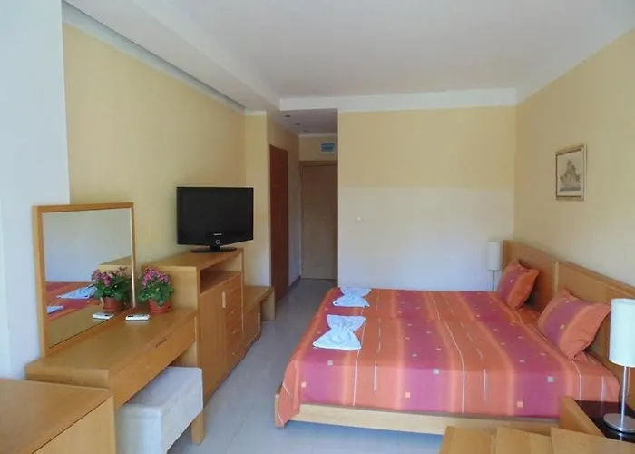 Oasis Park - New Managment Szálloda 3*