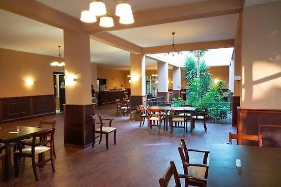 Oasis Park - New Managment Szálloda 3*