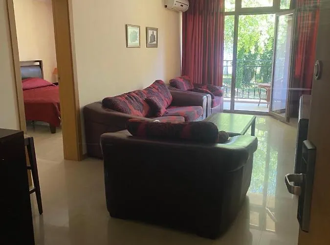 Oasis Park - New Managment 3* Neszebar