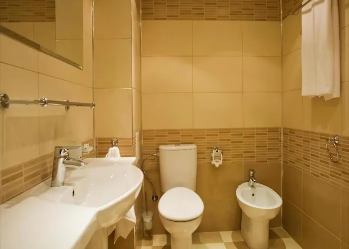 Szálloda Oasis Park - New Managment